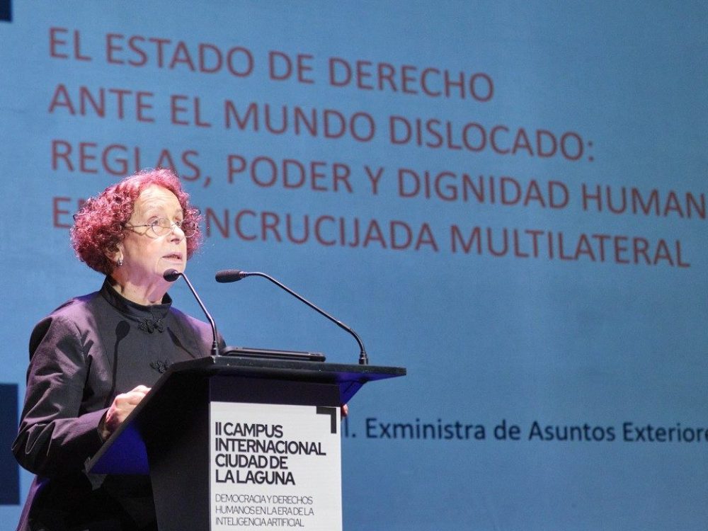 El Estado de Derecho ante el mundo dislocado: reglas, poder y dignidad humana