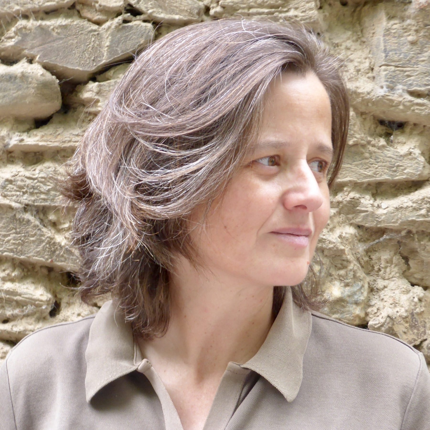 Ángela Ruiz Martínez Foto oficial (1) Ángela Ruiz Martínez Foto oficial (1)